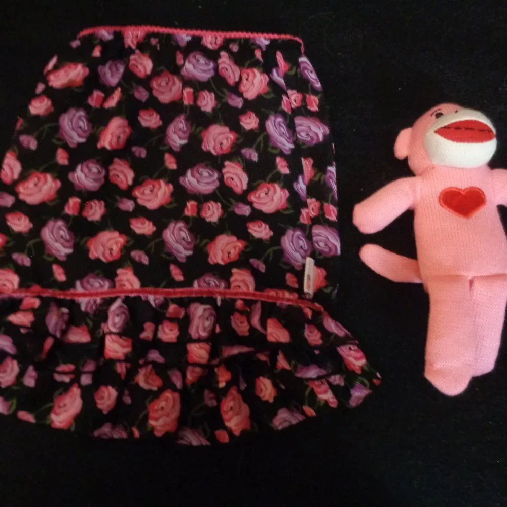 RETRO MARY KATE & ASHLEY GIRLS SKIRT 4 T & PINK STUFF MONKEY LOT